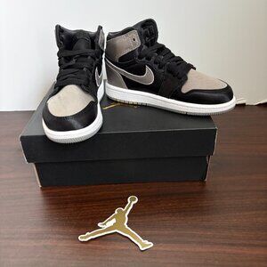 Jordan Little Kid's 1 Retro High OG 'Satin Shadow' Black Grey White Size 11c